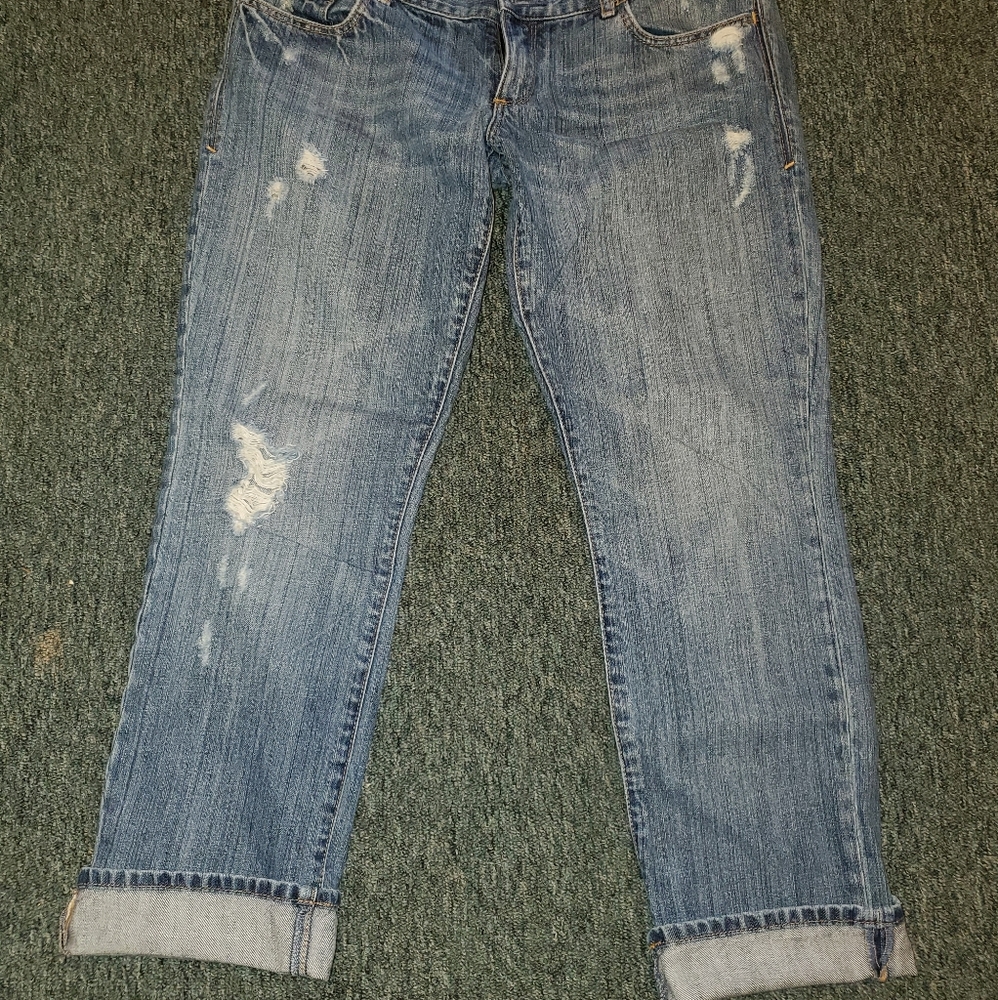 Abercrombie and Fitch Crop Jeans size 6